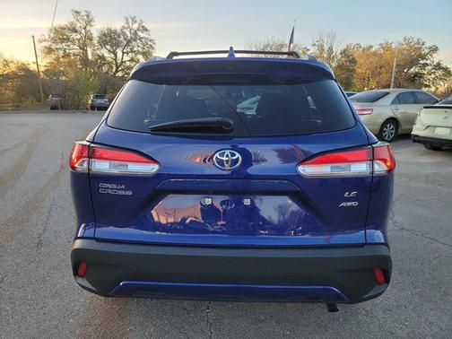 2022 Toyota Corolla Cross LE