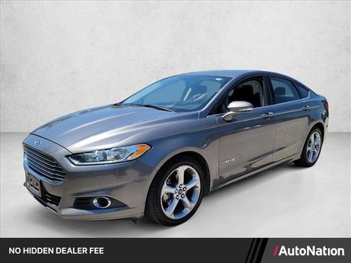 Sterling Gray Metallic 2014 Ford Fusion Hybrid SE