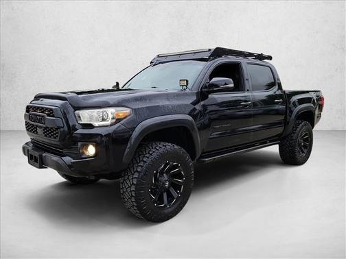 Midnight Black Metallic 2019 Toyota Tacoma TRD Off Road