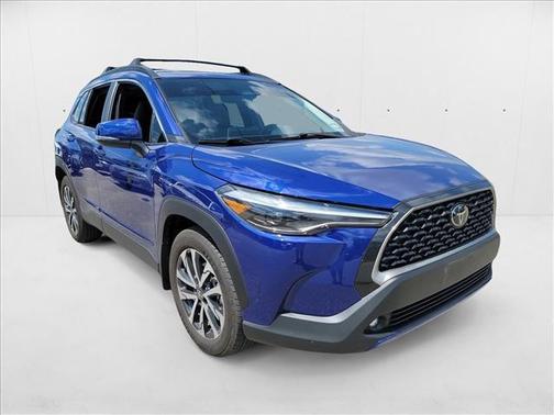 2024 Toyota Corolla Cross XLE