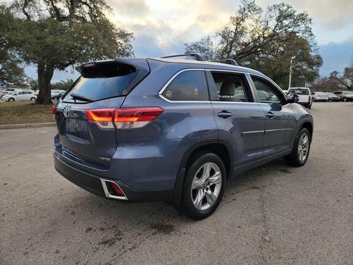 2018 Toyota Highlander Limited