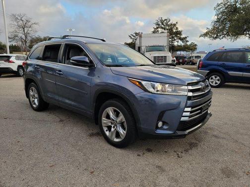 2018 Toyota Highlander Limited