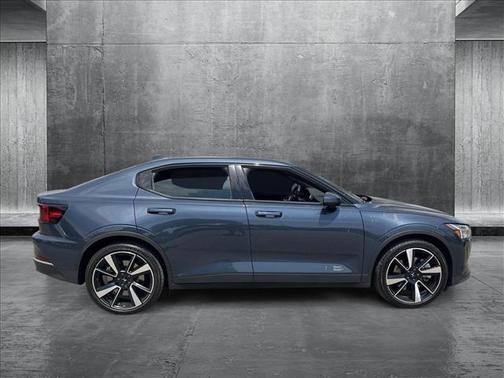 2022 Polestar 2 Long Range Dual Motor