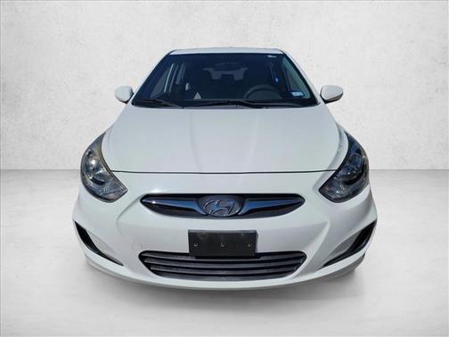2012 Hyundai Accent GS