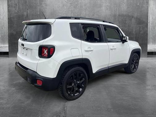 2017 Jeep Renegade Altitude