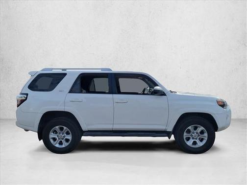Super White 2016 Toyota 4Runner SR5