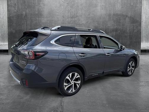 2022 Subaru Outback Touring XT