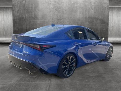 2022 Lexus IS 350 Base