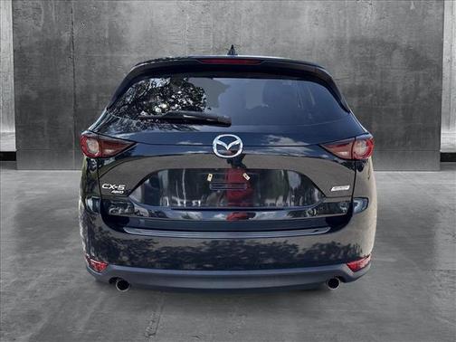 2017 Mazda CX-5 Touring