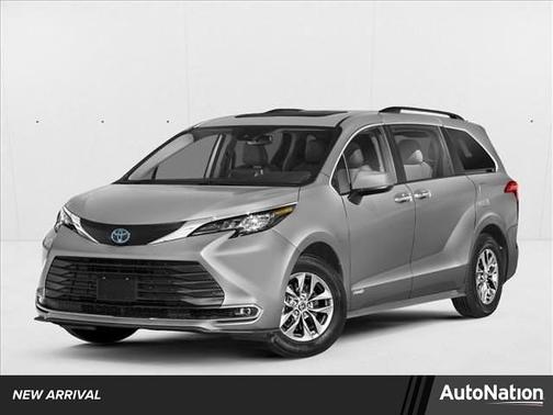 2024 Toyota Sienna XLE