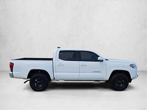 White 2022 Toyota Tacoma SR5