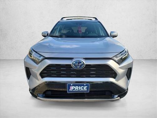 Silver Sky Metallic 2023 Toyota RAV4 Hybrid SE