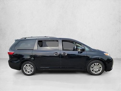2015 Toyota Sienna XLE Premium