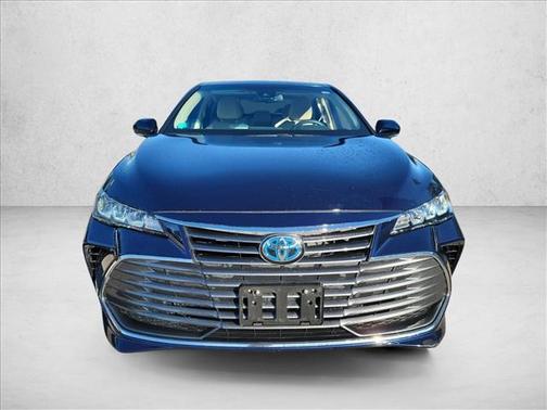 2021 Toyota Avalon Hybrid XLE