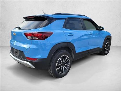 Fountain Blue 2024 Chevrolet Trailblazer LT