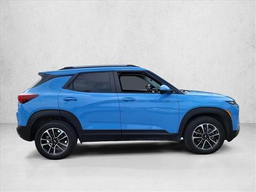 Fountain Blue 2024 Chevrolet Trailblazer LT