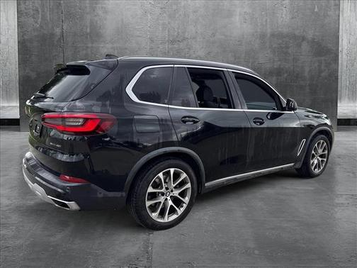 2022 BMW X5 sDrive40i