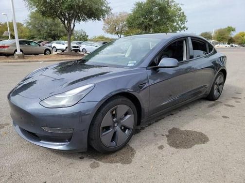 2023 Tesla Model 3 Standard Range