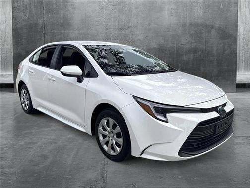 2024 Toyota Corolla Hybrid LE