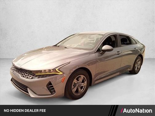 Everlasting Silver 2024 Kia K5 LXS