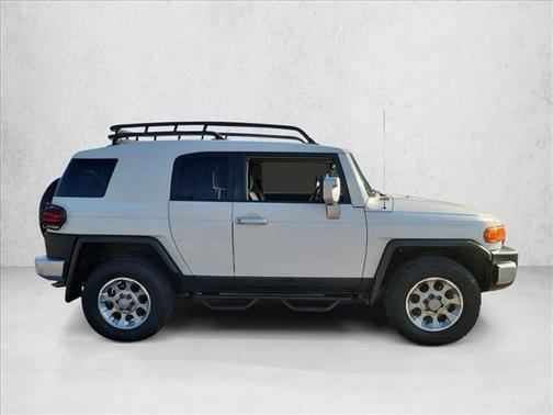 2013 Toyota FJ Cruiser Base