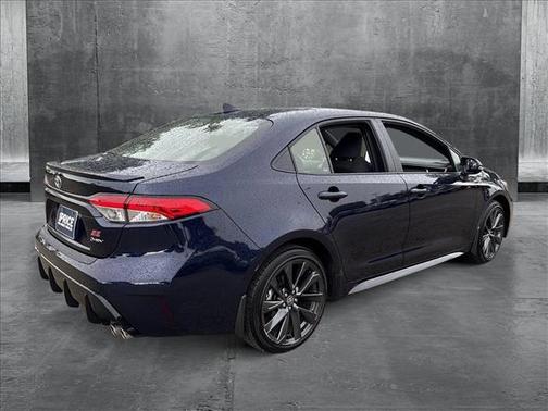 2025 Toyota Corolla Hybrid SE