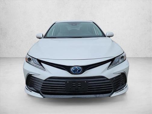 2021 Toyota Camry Hybrid XLE