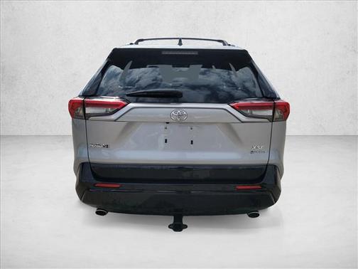 2025 Toyota RAV4 Hybrid SE