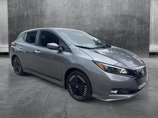 2023 Nissan Leaf SV PLUS 60 kWh