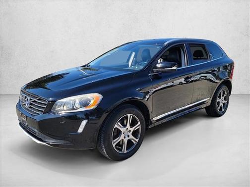2015 Volvo XC60 T6 Platinum