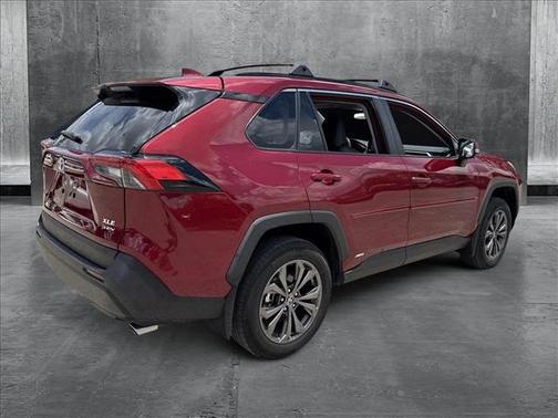 2025 Toyota RAV4 Hybrid XLE Premium