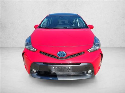 2017 Toyota Prius v Five
