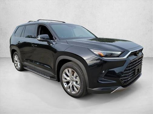 Midnight Black Met 2026 Toyota Grand Highlander Limited