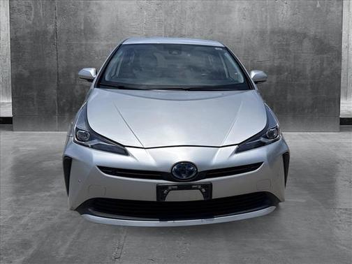 2020 Toyota Prius XLE