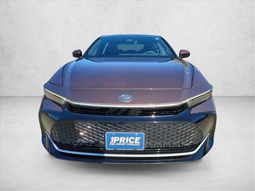 2025 Toyota Crown Platinum