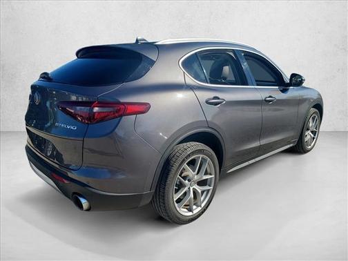 2018 Alfa Romeo Stelvio Base