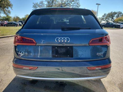 2018 Audi Q5 2.0T Premium Plus