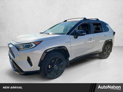 2019 Toyota RAV4 Hybrid SE