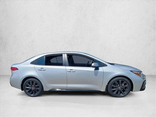 Classic Silver Metallic 2026 Toyota Corolla SE