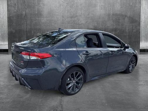 2025 Toyota Corolla Hybrid SE