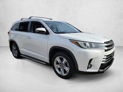 2017 Toyota Highlander Limited