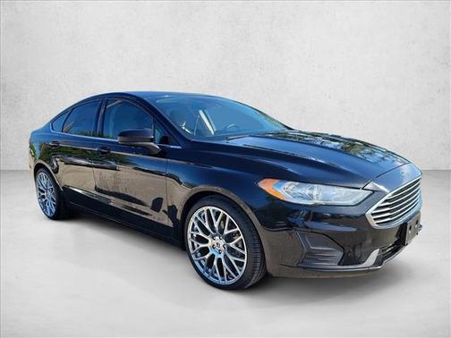 Agate Black Metallic 2020 Ford Fusion SE
