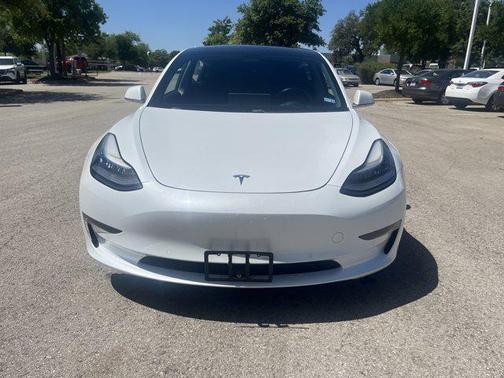2019 Tesla Model 3 Mid Range
