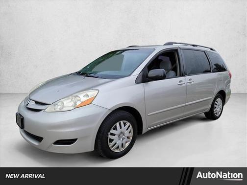 Silver Shadow Pearl 2008 Toyota Sienna CE