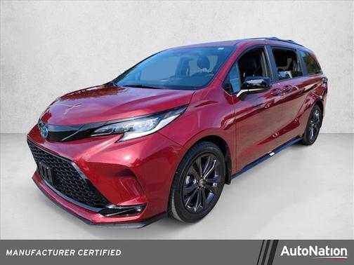 2025 Toyota Sienna XSE 7 Passenger