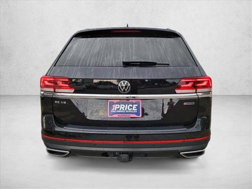 Deep Black Pearl 2022 Volkswagen Atlas 3.6L SE w/Technology