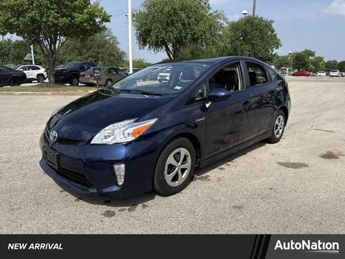2015 Toyota Prius Two