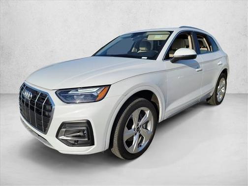 2021 Audi Q5 45 Premium Plus