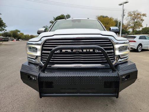 2021 RAM 2500 Laramie Crew Cab 4x4 6'4' Box