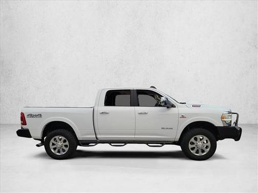 2021 RAM 2500 Laramie Crew Cab 4x4 6'4' Box